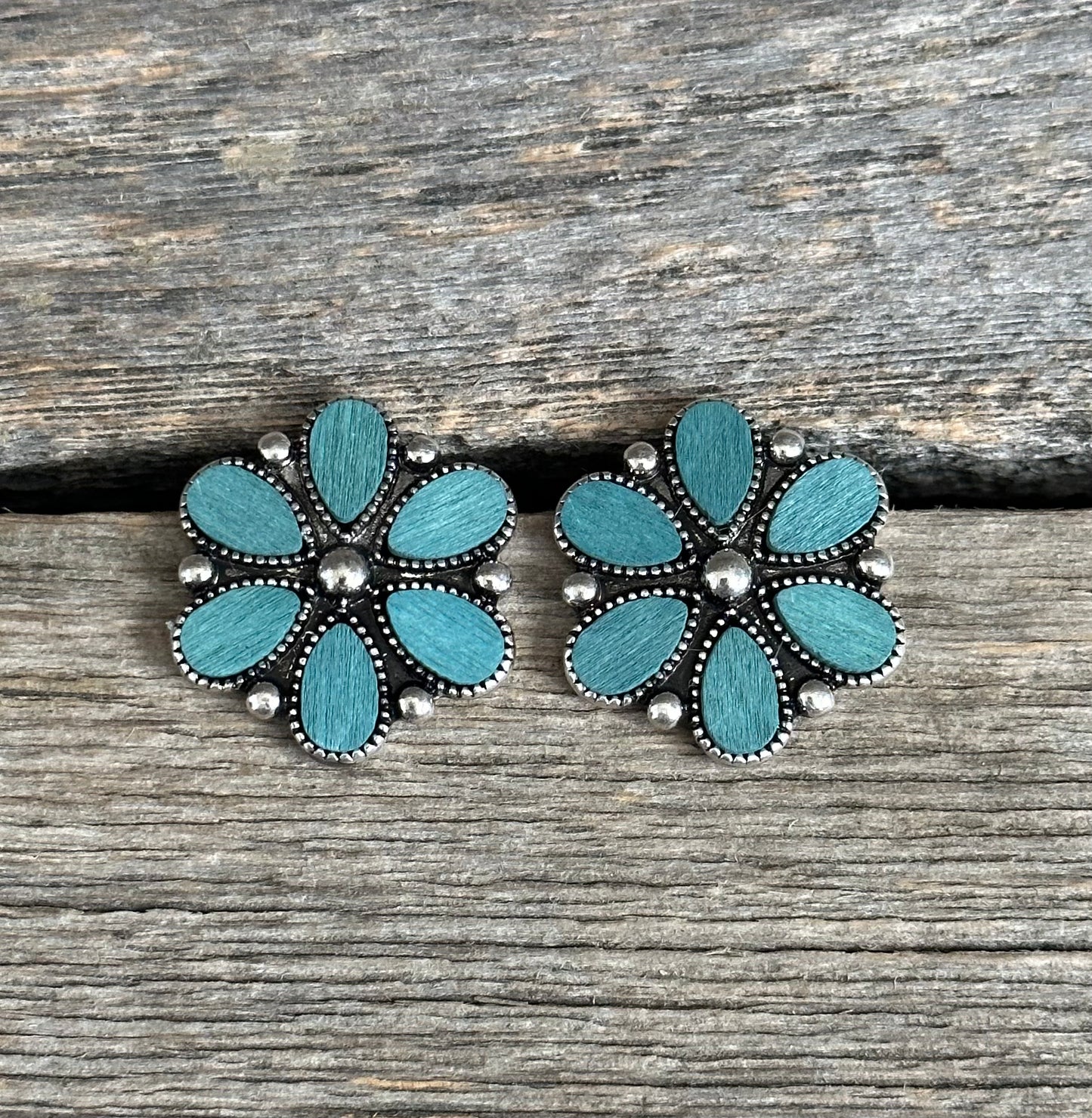 Turquoise Flower Earrings