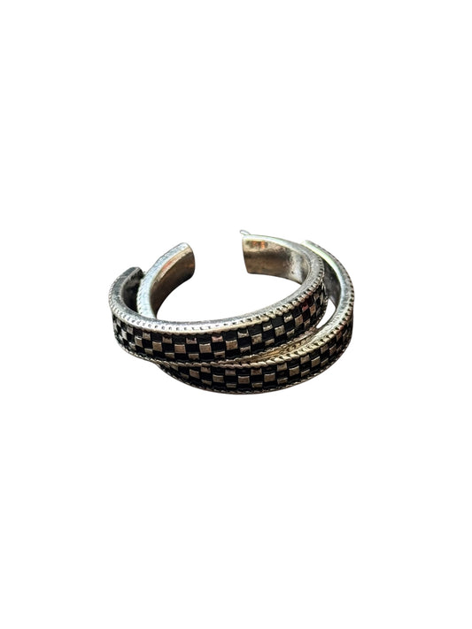 Checkered Medium Hoop Earrings