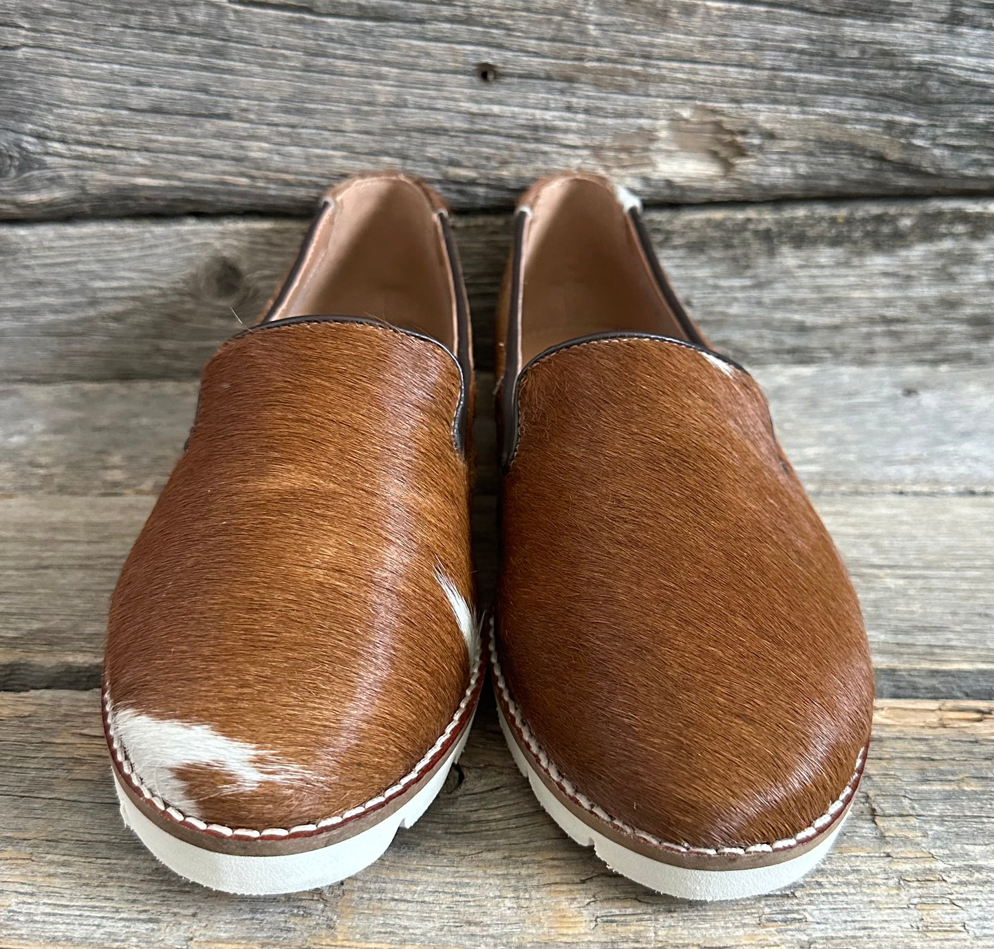 The Dixie Cowhide Shoes - Size 9