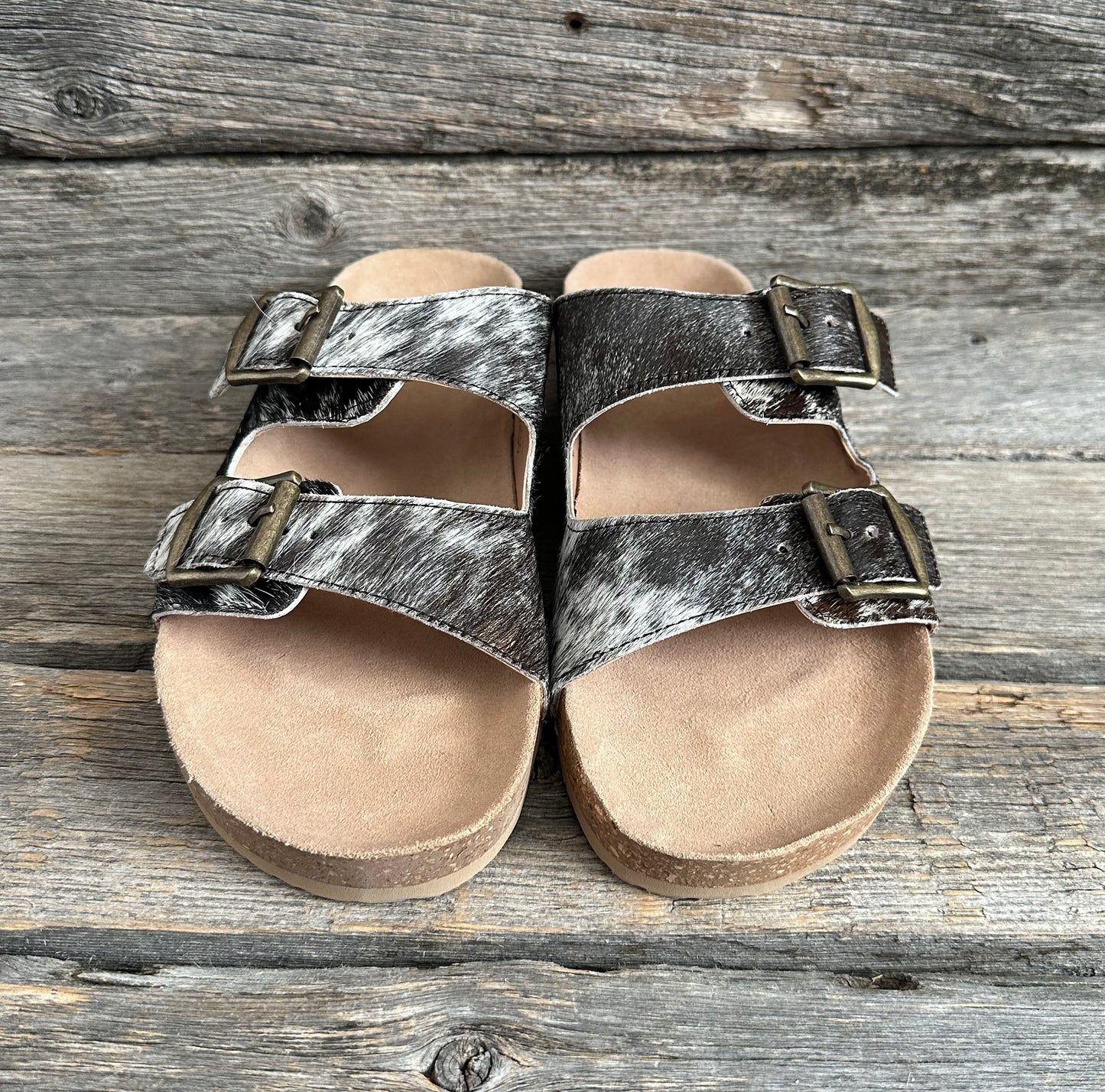 The Lola Cowhide Sandals - Size 10